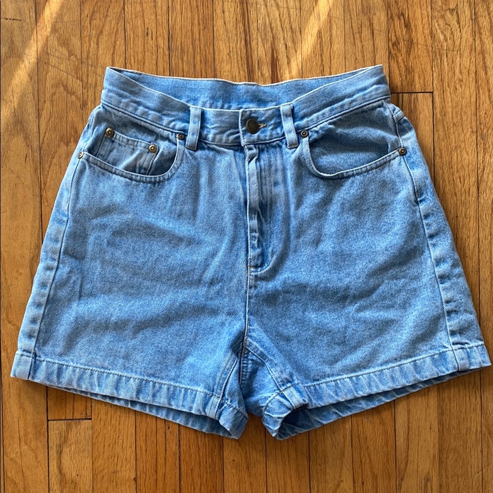 Liz Claiborne Blue Jean Shorts Classic Denim Style